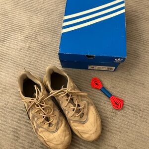 Stylish Beige Sneakers